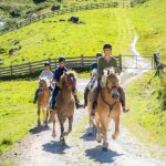 Paardrijden in een prachtige omgeving in Oostenrijk