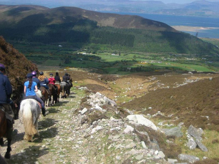 Toffe paardrij tocht in Ierland